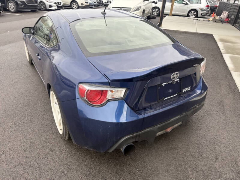 2013 Scion FR-S