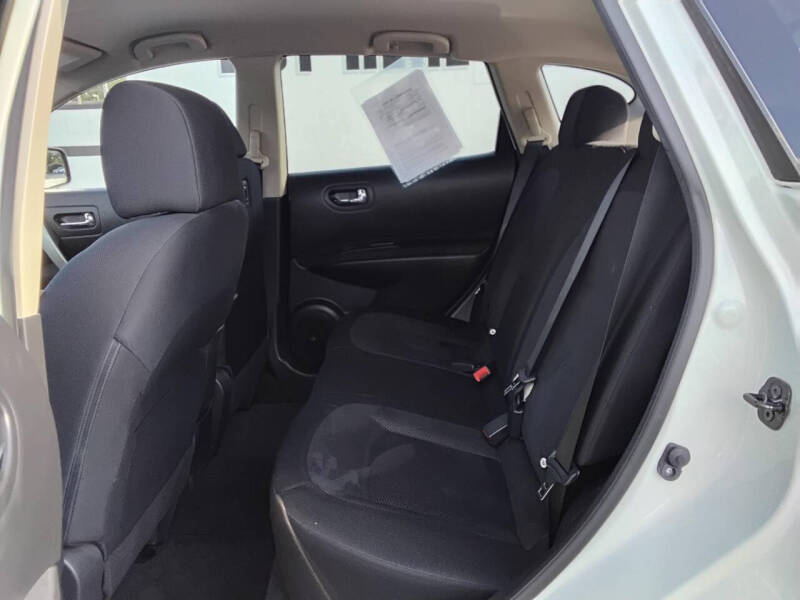 2015 Nissan Rogue Select S