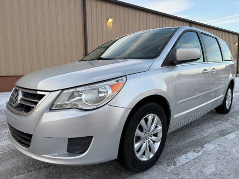 2012 Volkswagen Routan