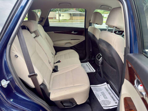 2017 Kia Sorento LX