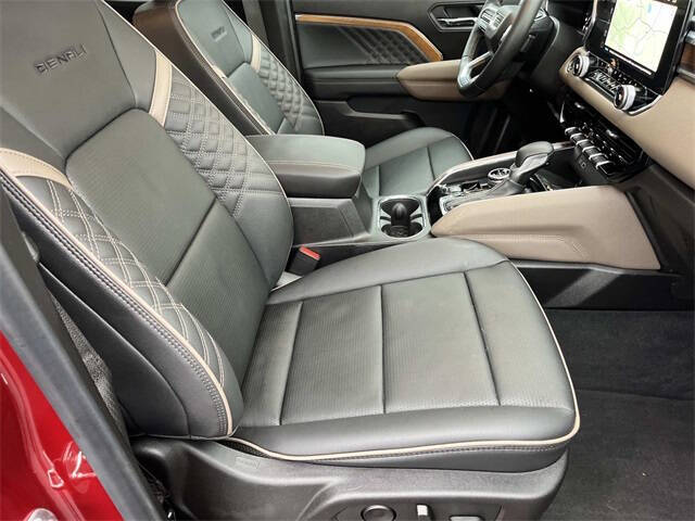 2025 GMC Canyon Denali