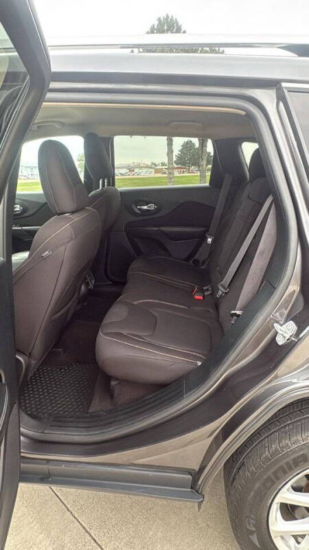 2016 Jeep Cherokee Latitude