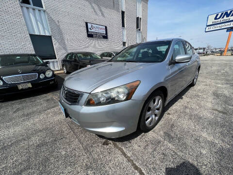 2008 Honda Accord for sale at AUTOSAVIN in Villa Park IL