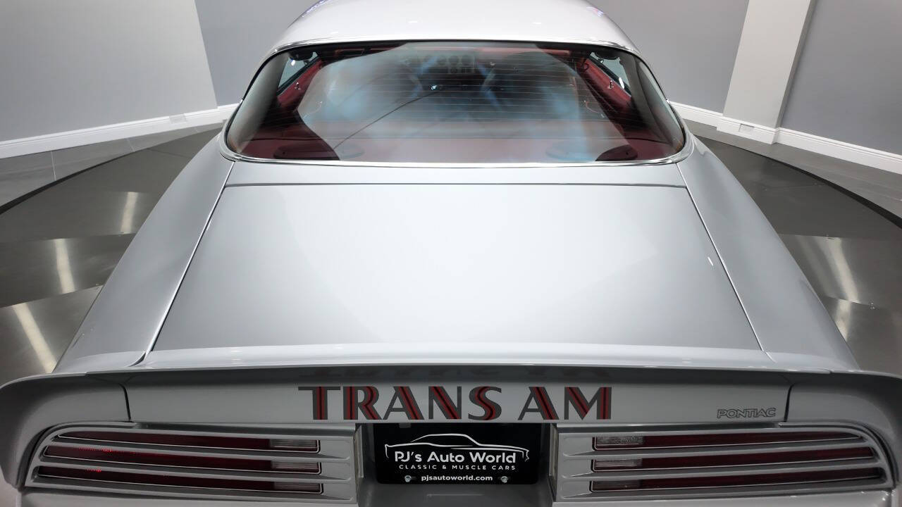 1977 Pontiac Trans Am 24