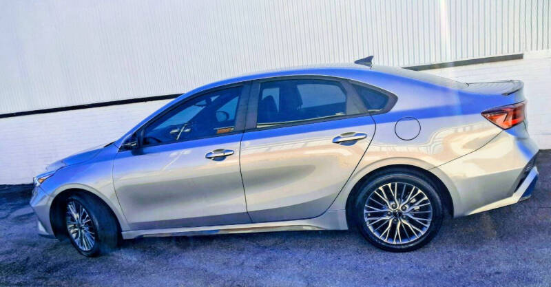 2022 Kia Forte GT Line