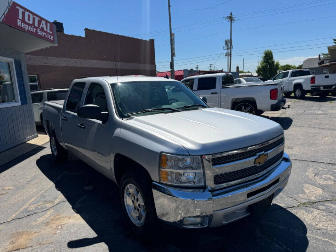 2012 Chevrolet Silverado 1500 for sale at BOHL AUTOMOTIVE in Racine, WI