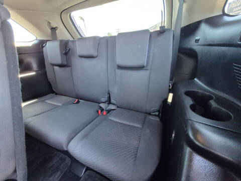 2017 Toyota Highlander LE