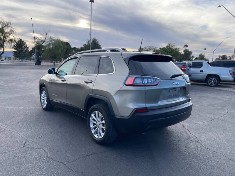 2019 Jeep Cherokee Latitude