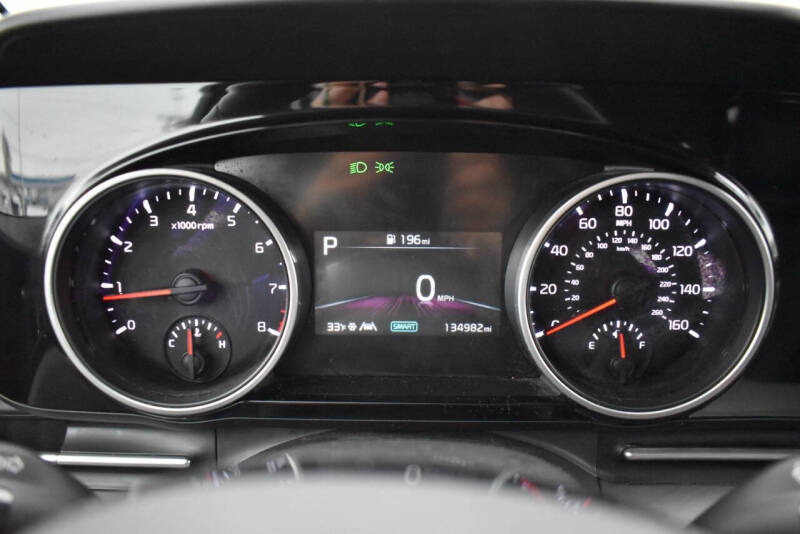 2022 Kia Carnival EX