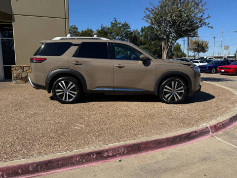 2024 Nissan Pathfinder Platinum