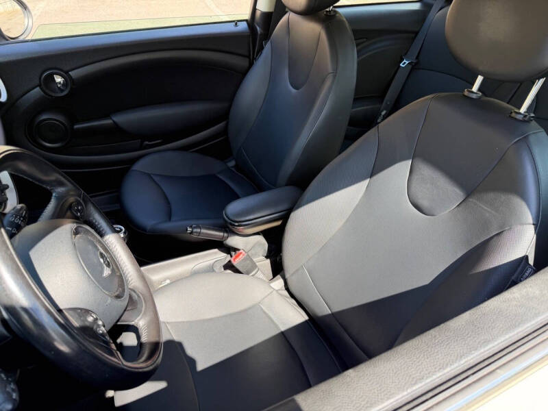 2011 MINI Cooper