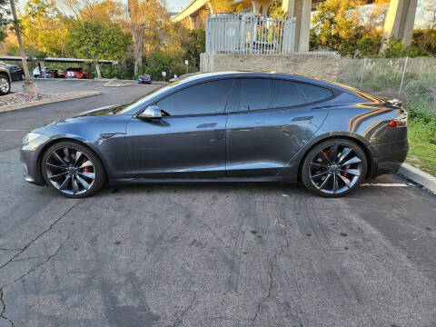 2016 Tesla Model S 90D
