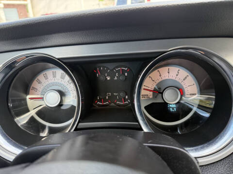 2011 Ford Mustang V6 Premium