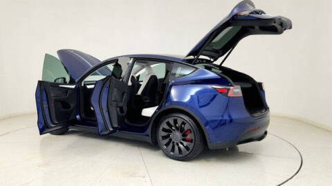 2023 Tesla Model Y Performance