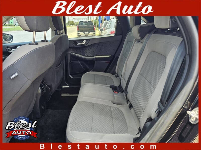 2020 Ford Escape SE