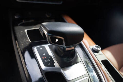 2022 Audi A4 quattro Premium Plus 40 TFSI