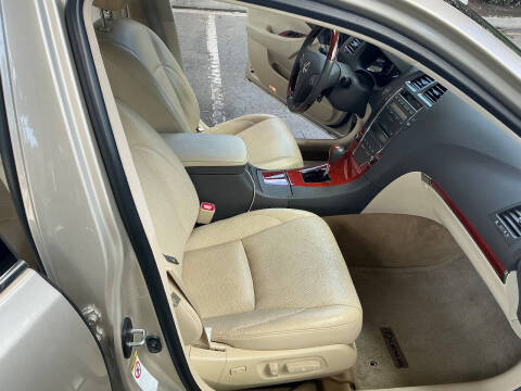 2011 Lexus ES 350