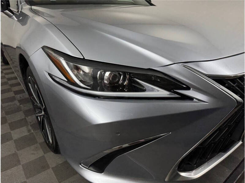 2022 Lexus ES 350