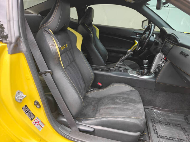 2017 Subaru BRZ Series.Yellow