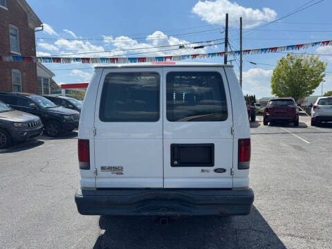 2012 Ford E-Series E-250