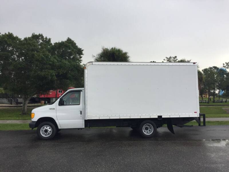 2005 Ford E-Series Chassis for sale at Mason Enterprise Sales in Venice FL