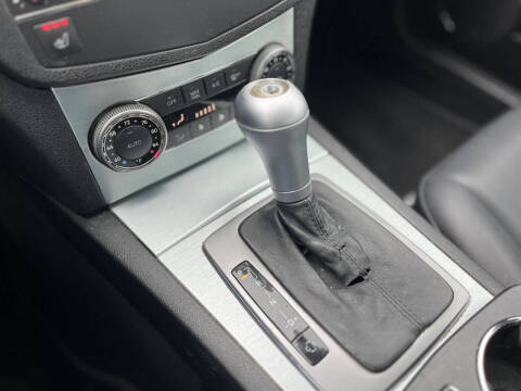 2009 Mercedes-Benz C-Class