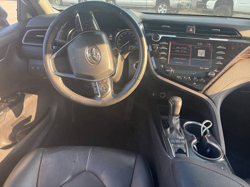 2020 Toyota Camry XLE