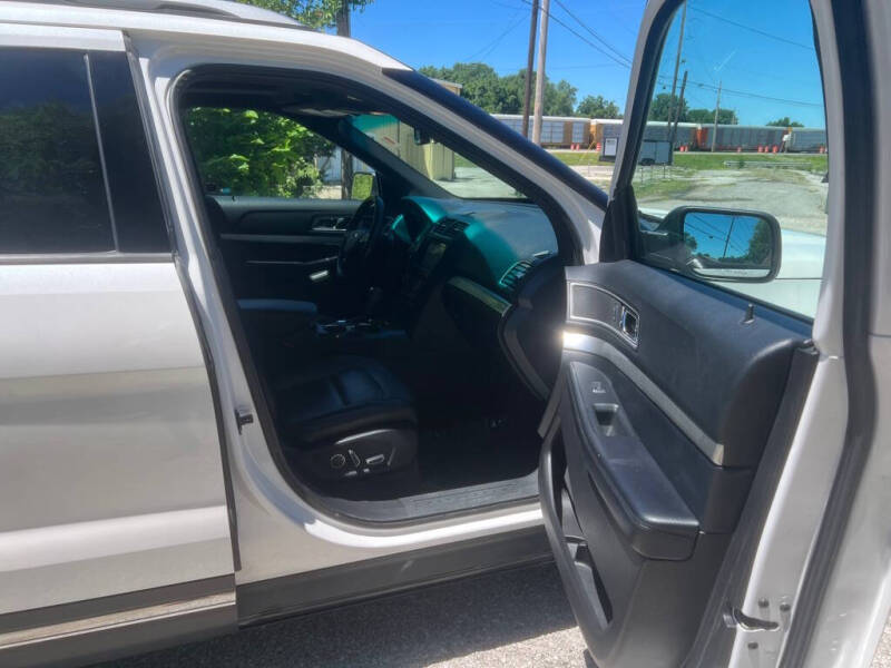 2017 Ford Explorer XLT