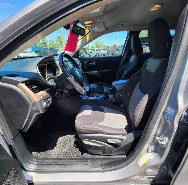 2018 Jeep Cherokee Latitude