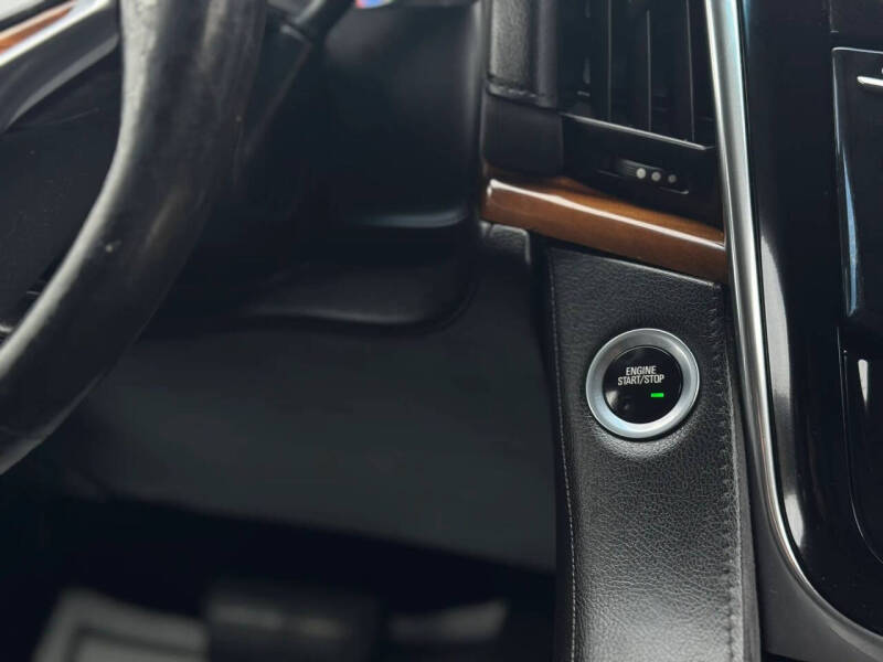 2017 Cadillac Escalade Premium Luxury