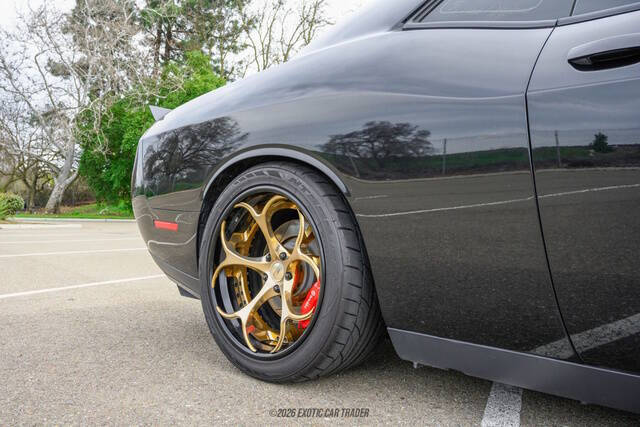 2016 Dodge Challenger SRT Hellcat