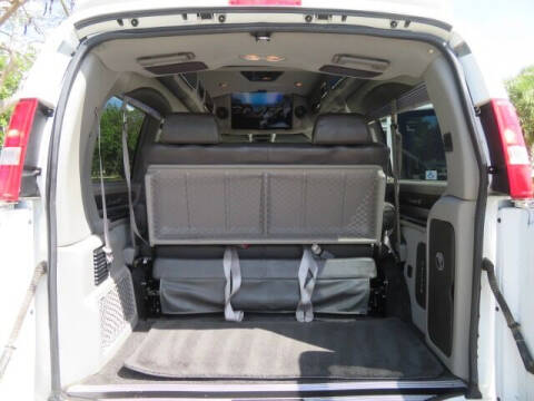 2017 Chevrolet Express 2500