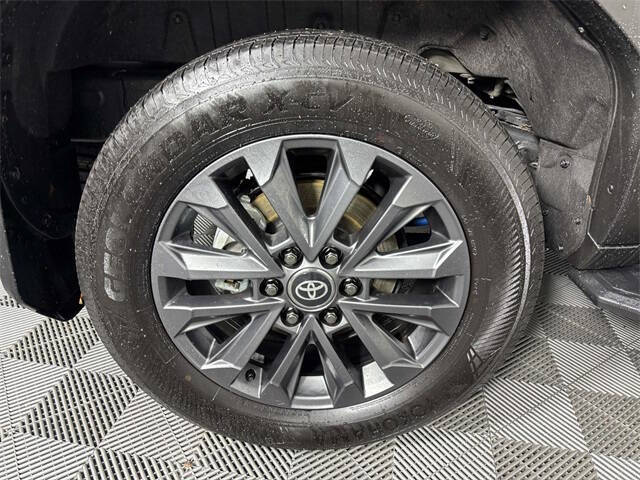 2025 Toyota Land Cruiser