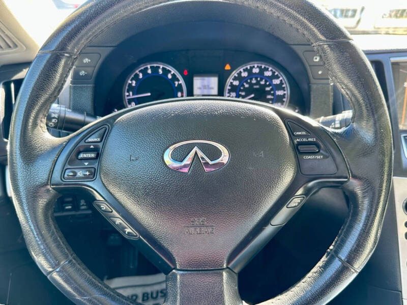 2015 Infiniti Q60 Convertible