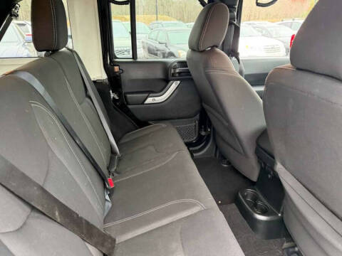 2017 Jeep Wrangler Unlimited Smoky Mountain