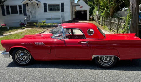 1957 Ford Thunderbird