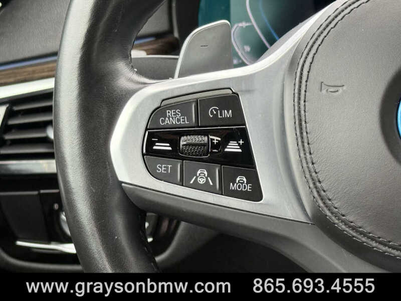 2022 BMW 5 Series 530e xDrive