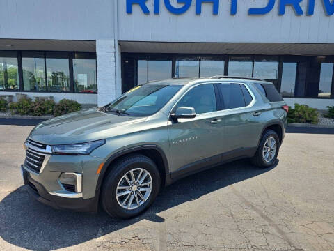 2023 Chevrolet Traverse LT