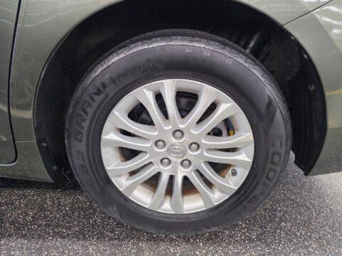 2012 Toyota Sienna XLE 8-Passenger