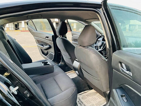 2021 Nissan Altima 2.5 SV