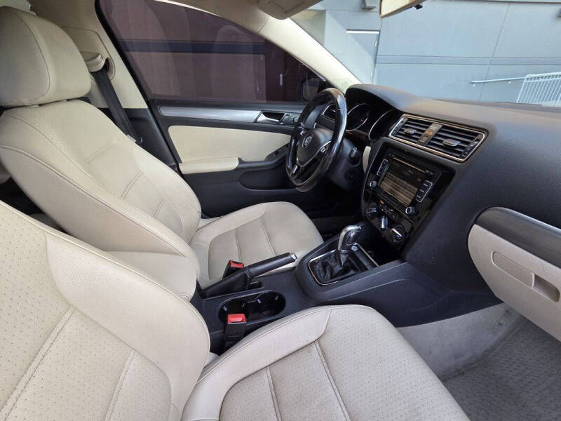 2015 Volkswagen Jetta