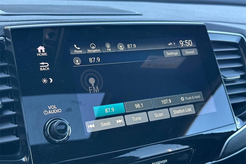 2022 Honda Pilot Black Edition