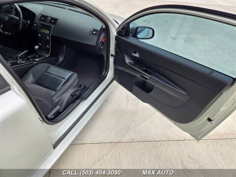 2011 Volvo C30 T5 R-Design