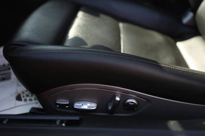 2019 Porsche 718 Cayman