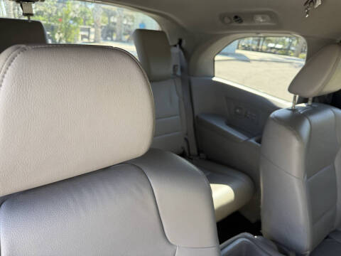 2013 Honda Odyssey EX-L w/DVD