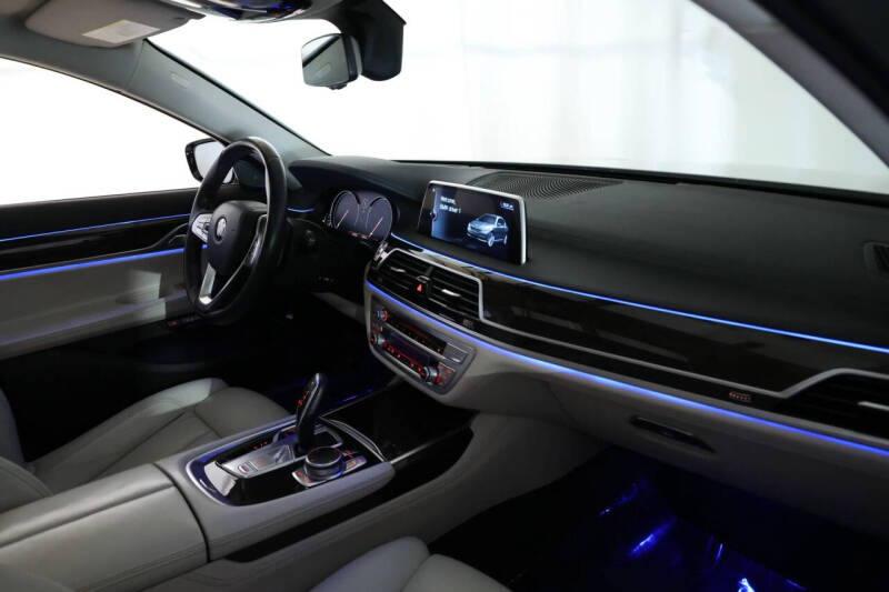 2016 BMW 7 Series 750i xDrive