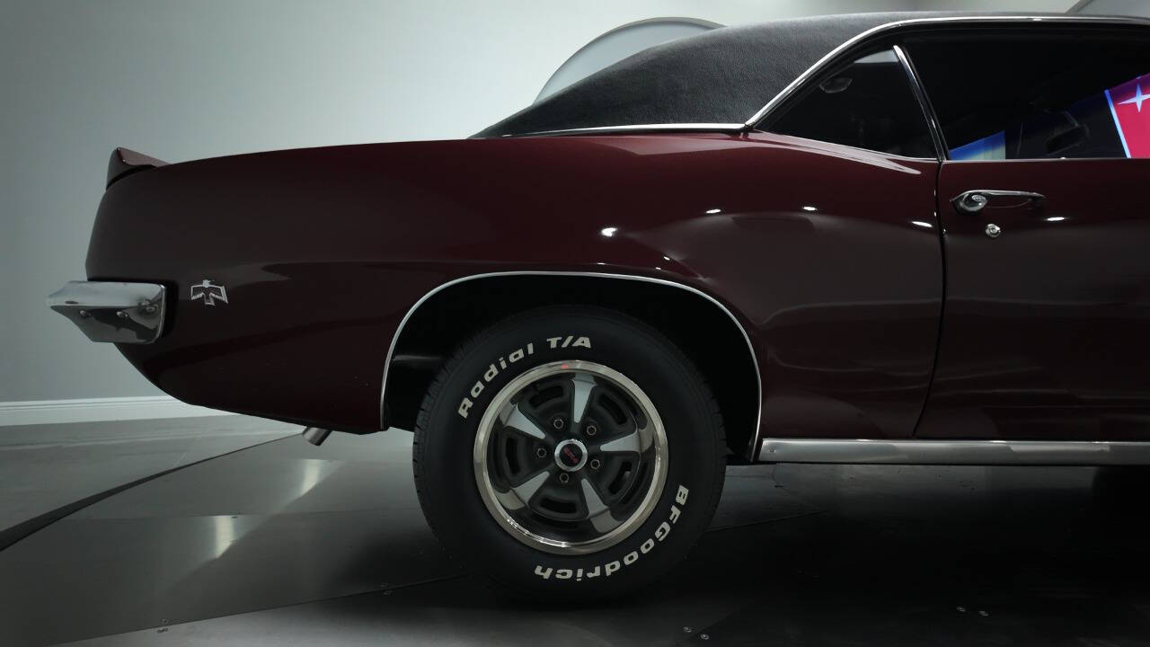 1969 Pontiac Firebird 30