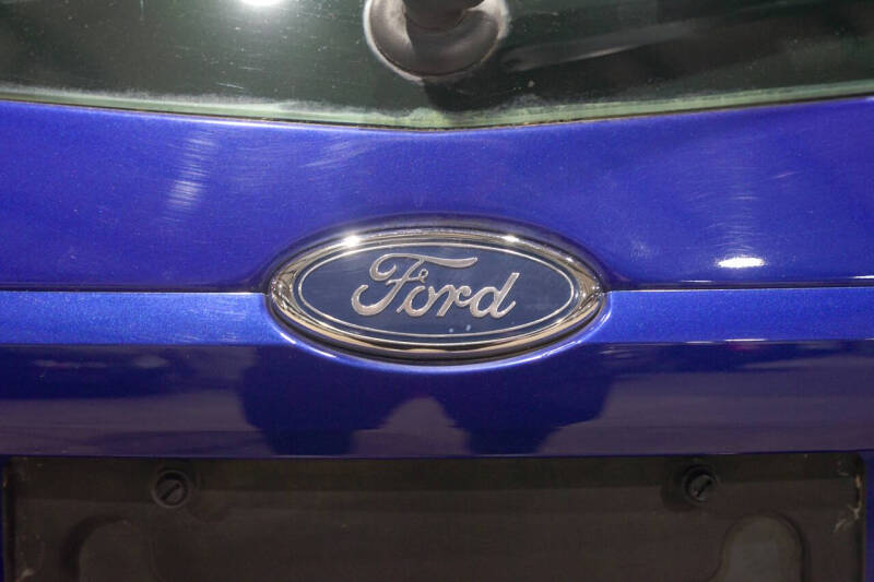2003 Ford Focus SVT