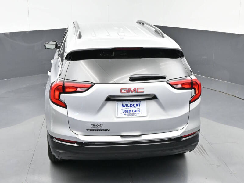2021 GMC Terrain SLE