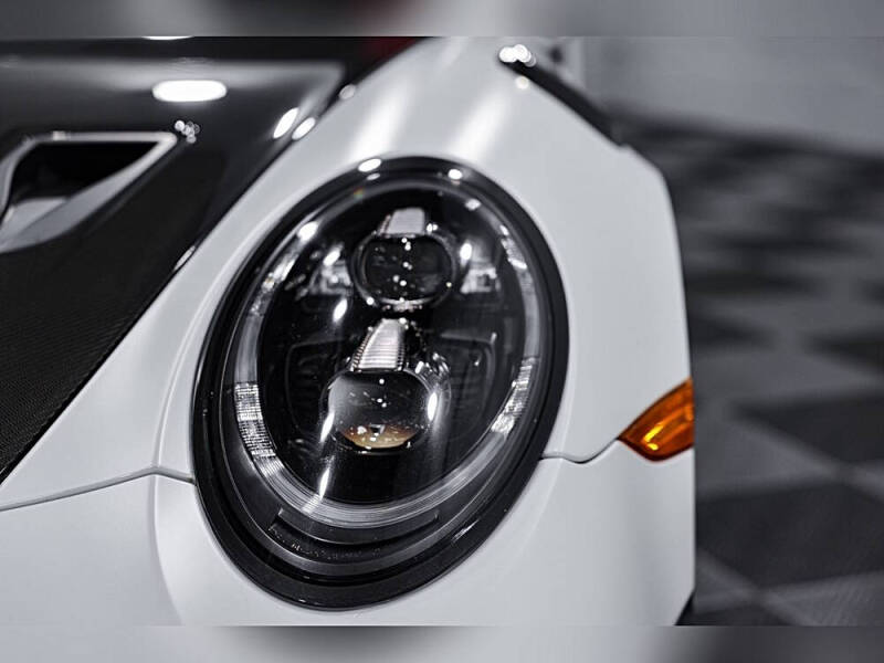 2018 Porsche 911 GT2 RS